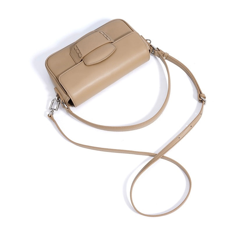 Ismene | Minimalist bag with folding lid